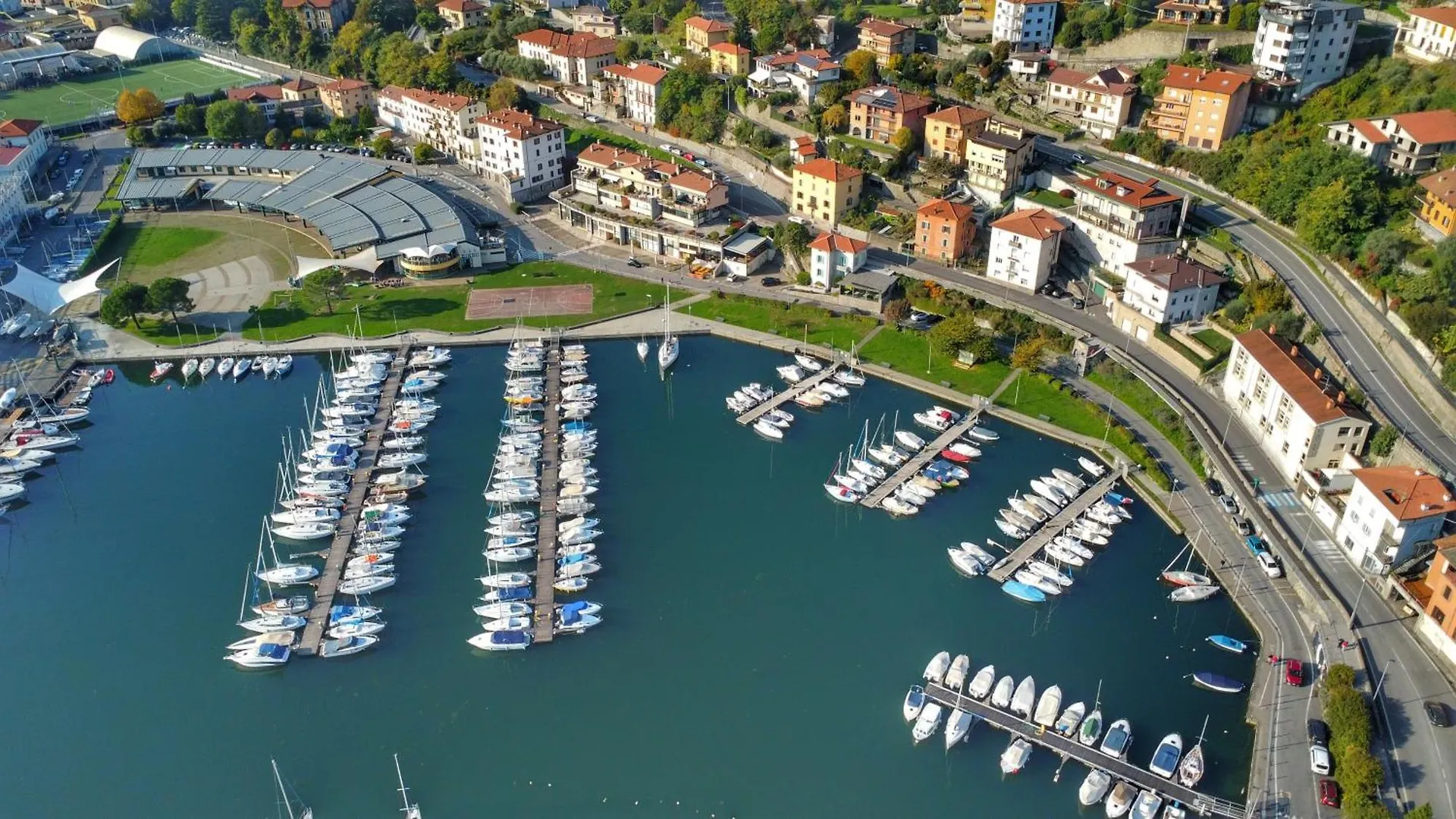 Ostello Del Porto Lovere 0*,